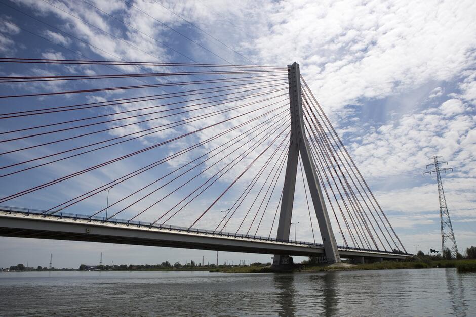 Konserwacja mostu wantowego potrwa planowo do końca stycznia 2021 r.